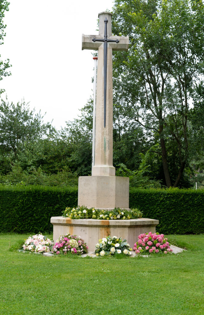 Bloemen na de uitvaart hergebruik bloemen rouwstuk rouwkrans